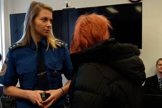 Bila jsem ji páskem do hlavy, přiznala pěstounka obžalovaná kvůli utýrání dvouleté dívky - Novinky